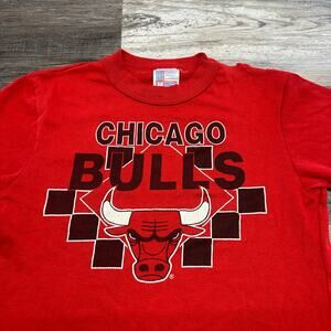 Vintage Chicago Bulls‎ Red Black Boys M Basketball NBA Graphic T-Shirt USA 90s